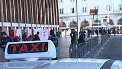 Caos in Italia per lo sciopero dei taxi