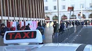 Caos in Italia per lo sciopero dei taxi