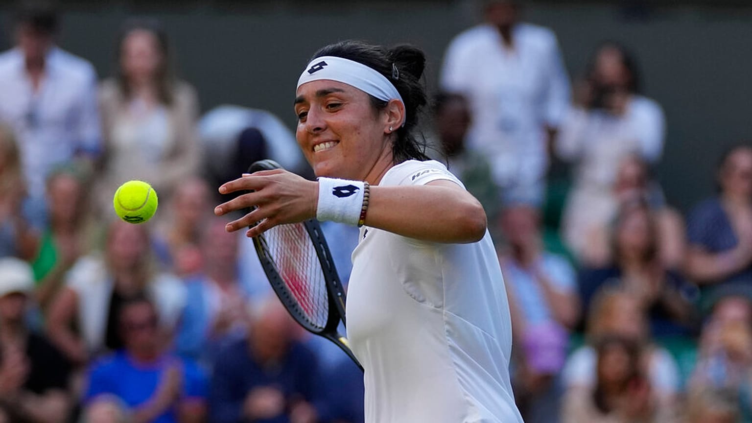 La gioia di Ons Jabeur. (Wimbledon, Londra. 5.7.2022)