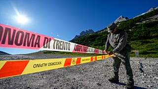 A gleccserhez vezető turistautakat lezárták