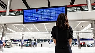 Personalisierte Anzeige auf einem besonderen Bildschirm am Detroit Metropolitan Airport