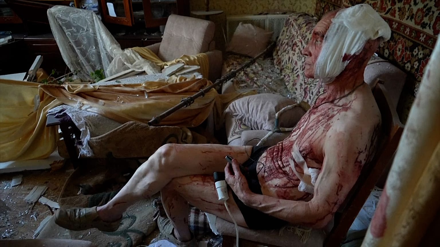 قال فولوديمير إنه كان يشرب الشاي عندما انفجر الصاروخ 