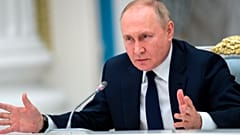 Putyin a Duma képviselőivel tárgyal július 7-én 