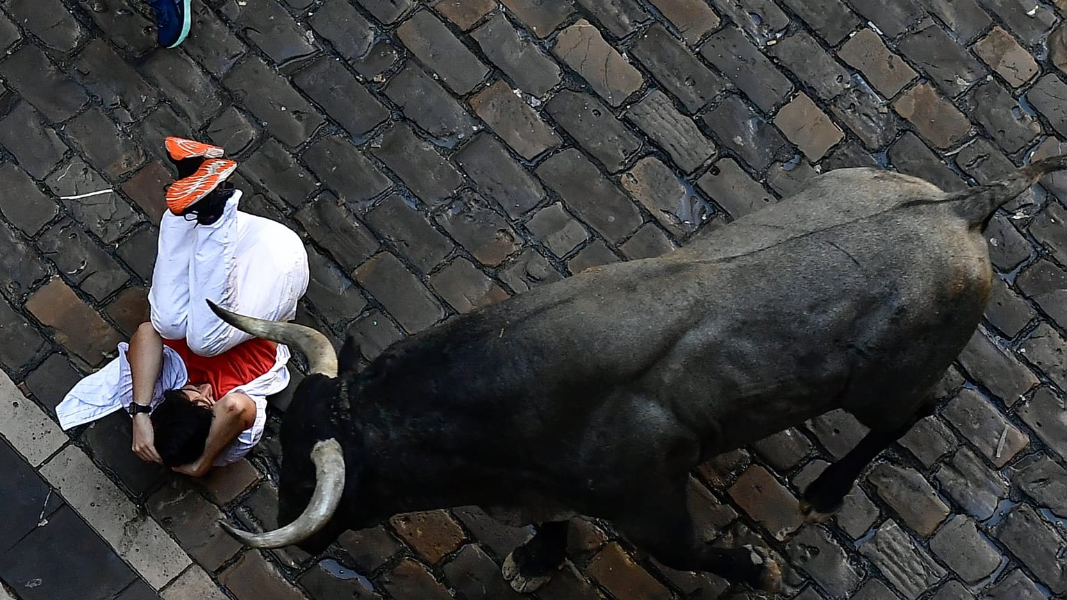San Fermin ünnep: bikafuttatás Pamplonában