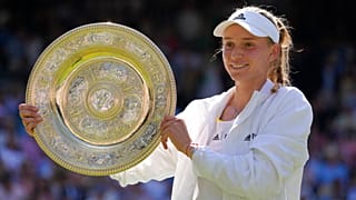 Kazak tenisçi Elena Rybakina Wimbledon tek kadınlar şampiyonu oldu