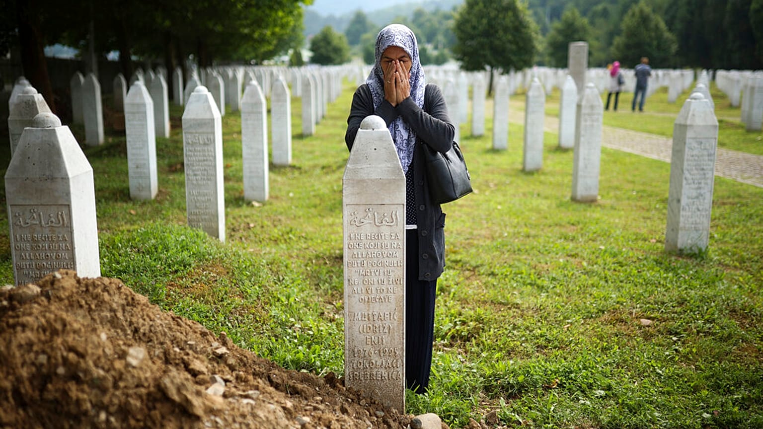 Friedhof und Gedenkstätte Potocari bei Srebrenica in Bosnien und Herzegowina