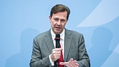 Steffen Seibert noch als Regierungssprecher 2021
