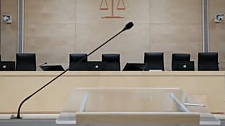 قاعة محكمة باريس التي شهدت محاكمة صلاح عبد السلام الذي أدين بالإرهاب والقتل- أرشيف