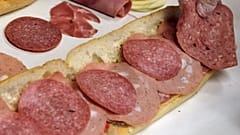 Os aditivos são utilizados em 75% dos produtos de charcutaria. 
