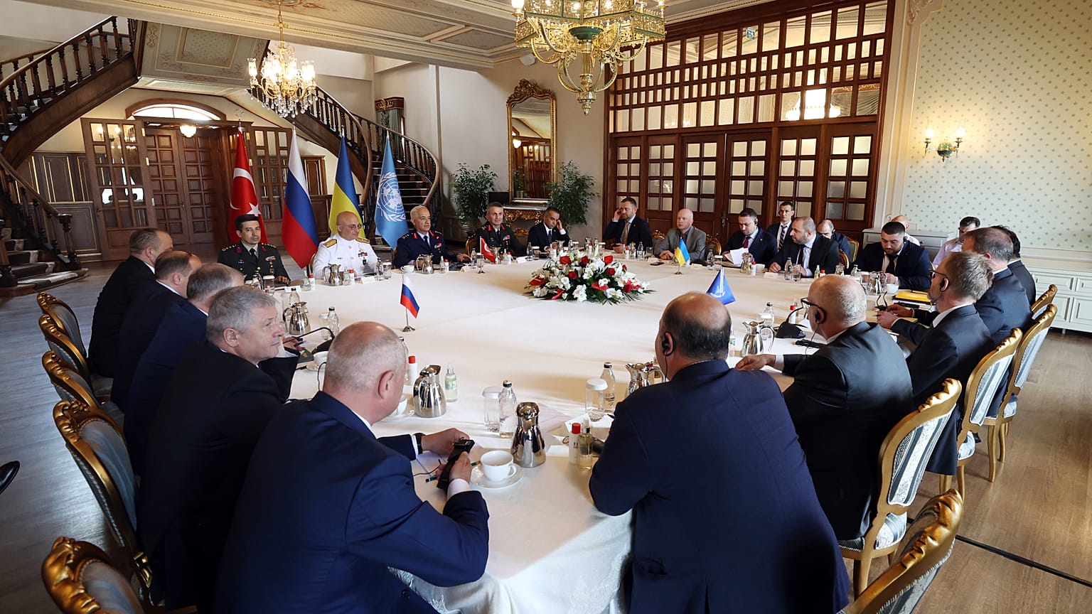 Ukrayna limanlarında bekleyen tahılın sevkine ilişkin dörtlü toplantı