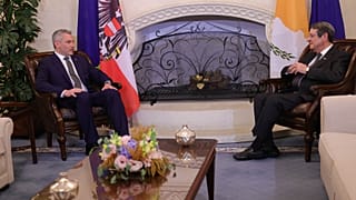 Ο Καρλ Νεχάμερ στο προεδρικό μέγαρο της Κύπρου