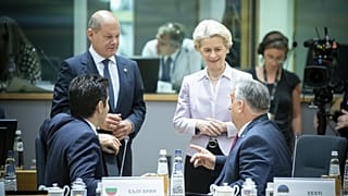 Orbán Viktor vezető uniós politikusokkal Brüsszelben