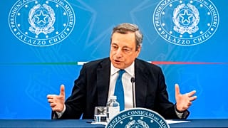 Премьер-министр Италии Марио Драги на пресс-конференции 12 июля 2022 г.