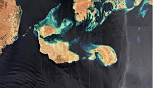 جزيرتا تيران وصنافير