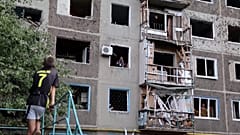 Strikes hit Ukrainian city of Kramatorsk and Kostyantynivka