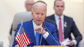 ABD Başkanı Biden, Suudi Arabistan'da 9 Arap ülkesinin liderlerinin katılımıyla düzenlenen "Cidde Güvenlik ve Kalkınma Zirvesi"nde konuştu.