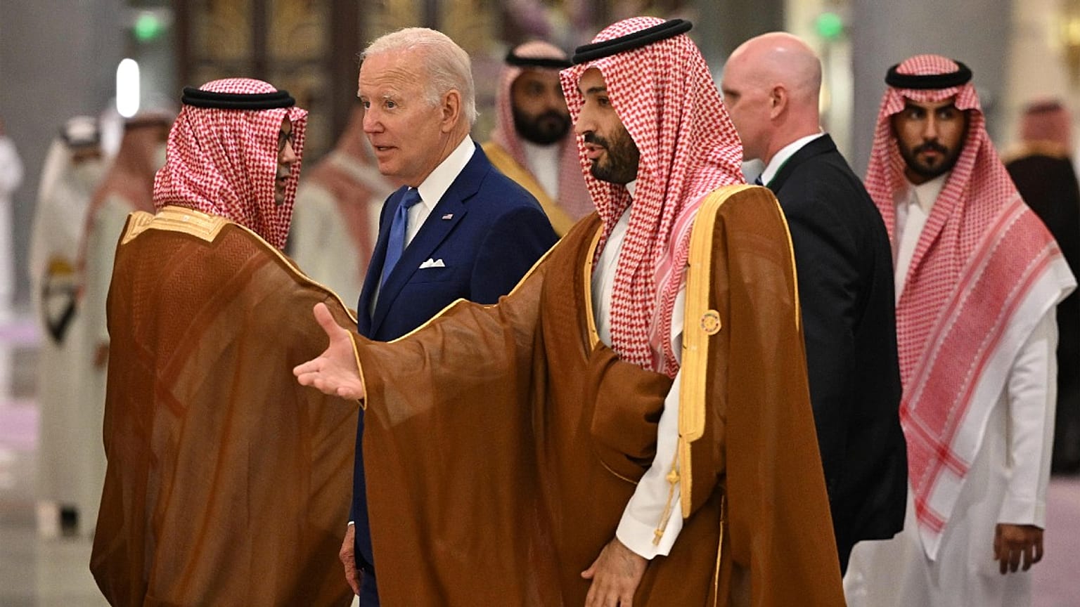 سفر جو بایدن به عربستان سعودی