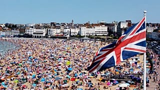 La plage de Brighton, au Royaume-Uni, le 17 juillet 2022