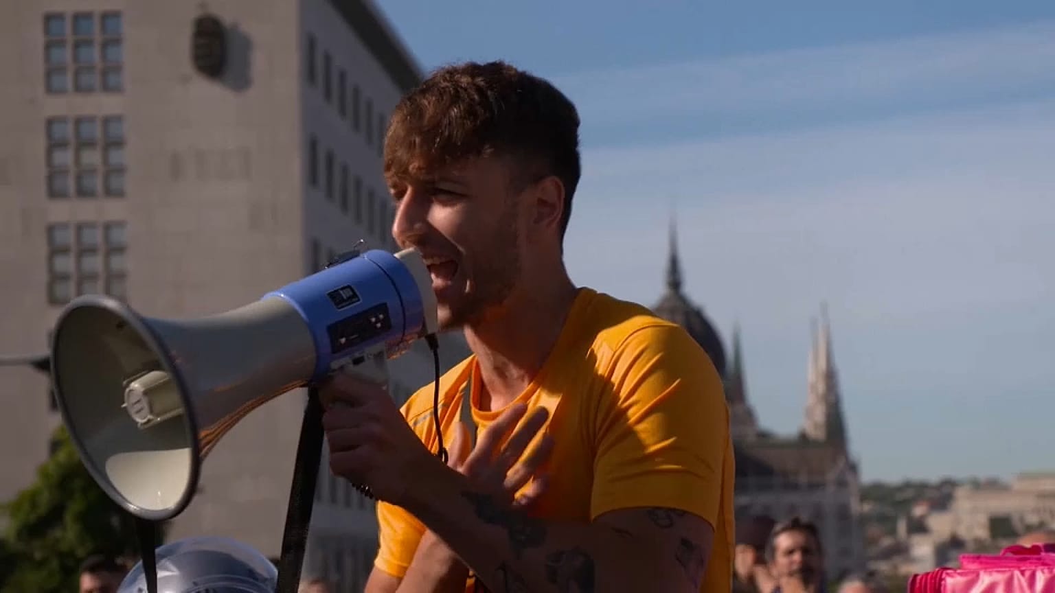 Protestos em Budapest contra o governo de Orbán