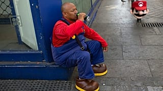 When is it too hot to work? Countries say employers have a duty of care towards their workers - but the regulation around high temperatures is vague.