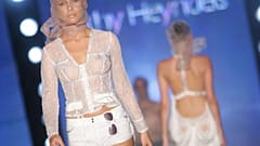 ΕΙΚΟΝΑ ΑΡΧΕΙΟΥ ΑΠΟ ΠΑΛΙΑ ΕΠΙΔΕΙΞΗ ΤΗΣ KATHY HEYNDELS