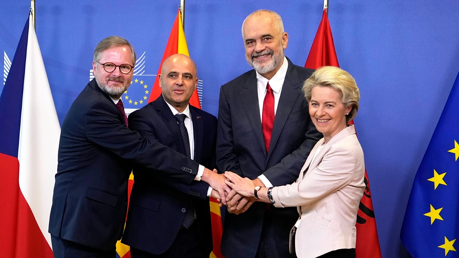 From left to right: Czechia's Petr fiala, North Macedonia's Dimitar Kovacevski, Albania's Edi Rama and Commission chief Ursula von der Leyen in Brussels, July 19, 2022.