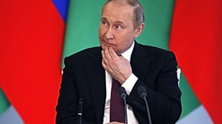 Putin: Ukrayna'dan ön barış koşullarına yerine getirme arzusu görmedik