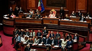 Mario Draghi a "plaidé sa cause" ce matin devant le Sénat italien 