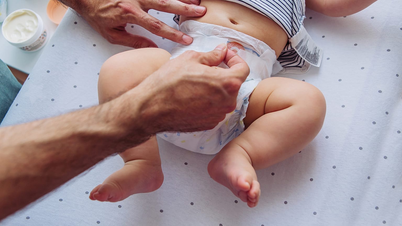 Nappies are filled with toxic chemicals, says a report.
