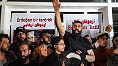 Mindestens acht Menschen wurden bei dem Angriff in der autonomen Kurdenregion in der Provinz Dohuk getötet