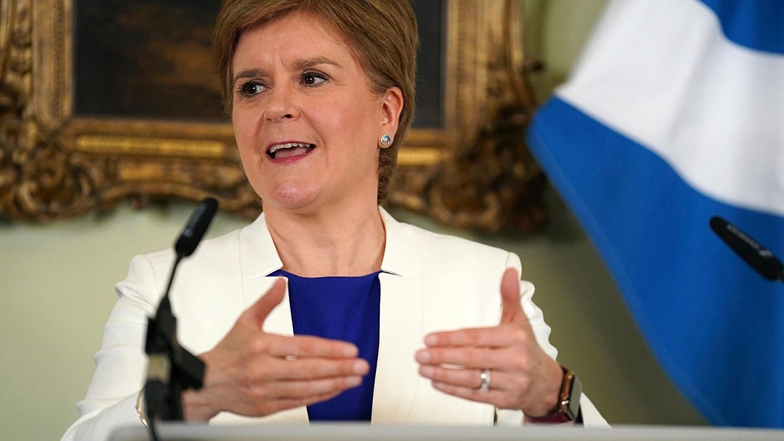 cottish First Minister Nicola Sturgeon speaks at a press conference at Bute House in Edinburgh to launch a second independence paper, Thursday July 14, 2022.
