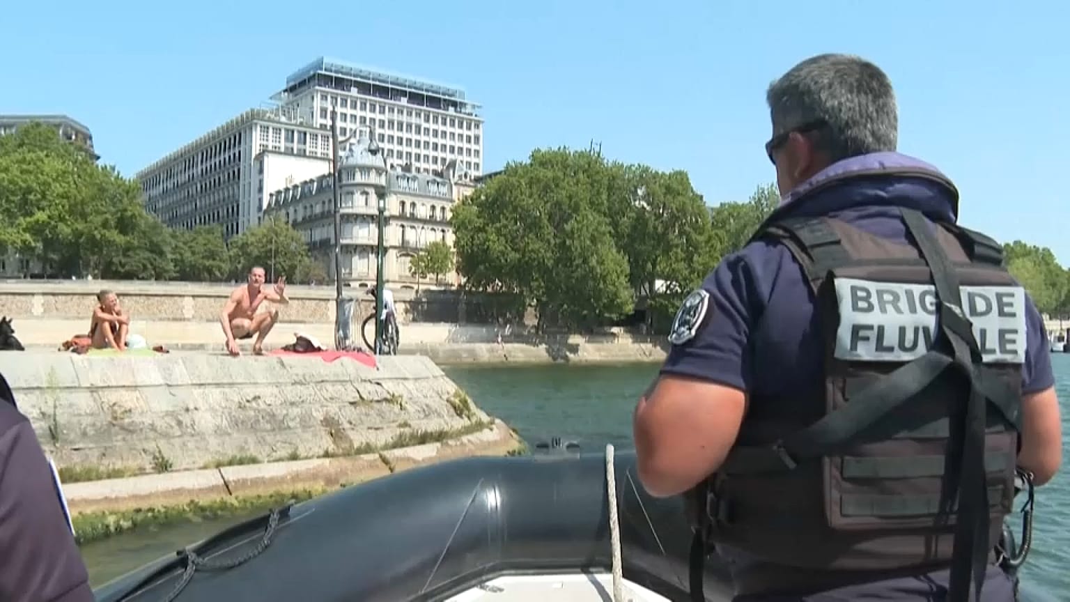 Ermahnung an Sonnenanbeter in Paris: Bitte nicht baden!