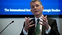 Richard Moore, az MI6 vezetője