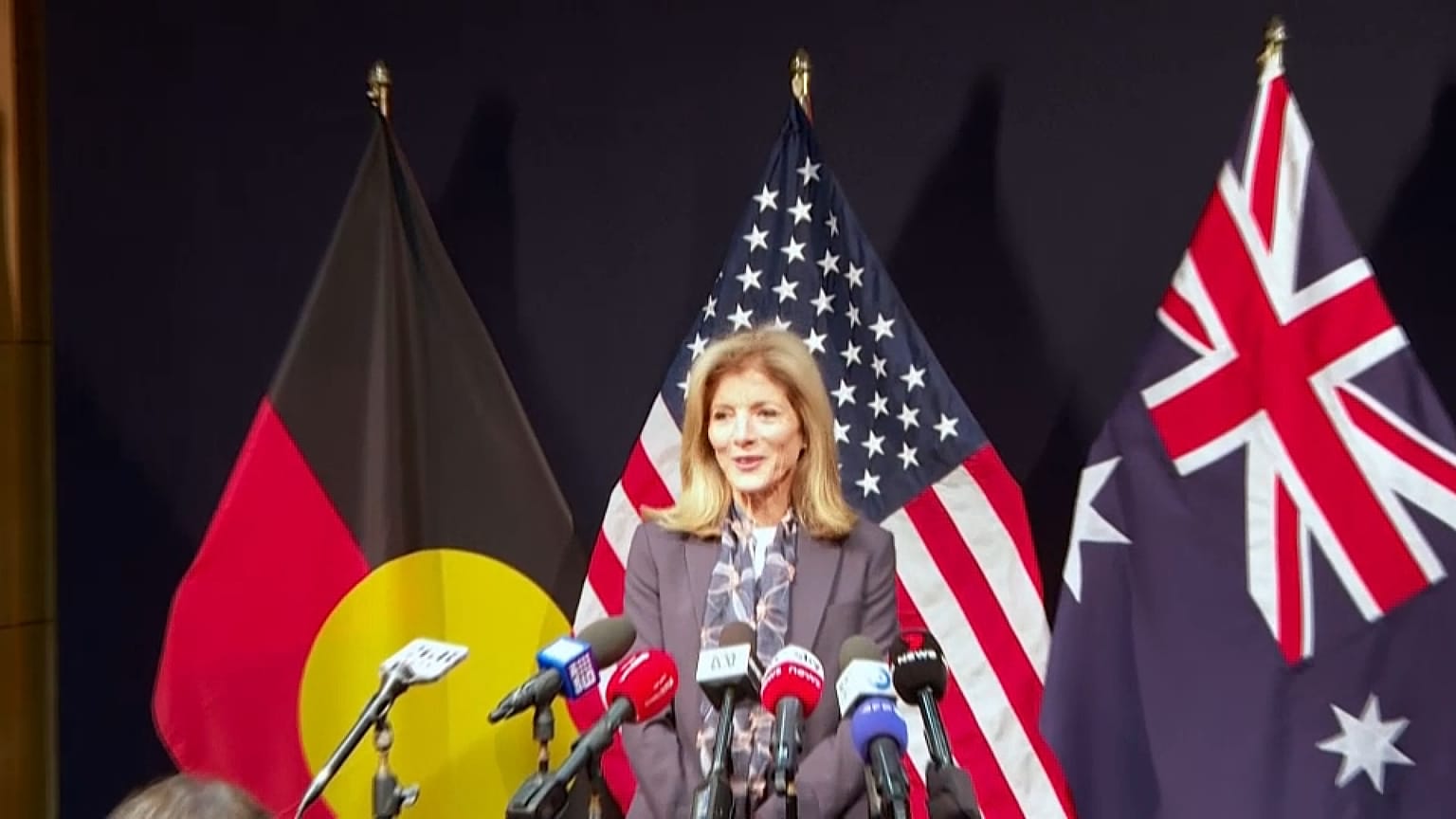 Caroline Kennedy durante su rueda de prensa a su lleda a Sídney