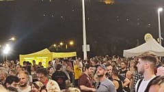 Ismét lezárták az Erzsébet hidat a kormányellenes tüntetők - 2022.07.22.