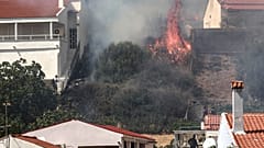 Brand auf der griechischen Insel Lesbos 