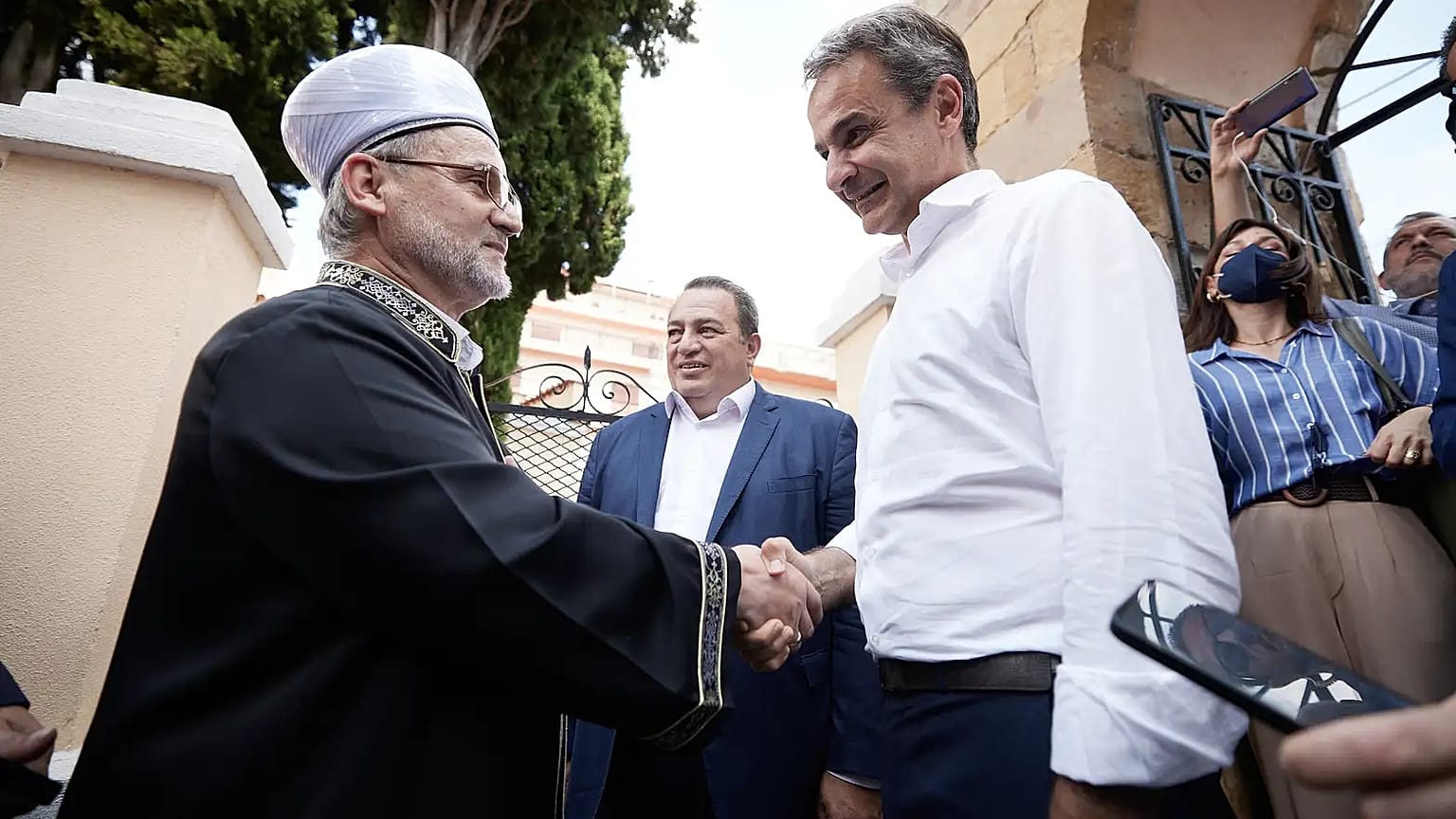 Miçotakis, temmuz ayı başında Batı Trakya'da Müslüman azınlık temsilcileriyle bir araya gelmişti