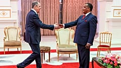 الرئيس الكونغولي فيليكس تشيسكيدي ووزير الخارجية الروسي سيرغي لافروف، برازافيل، الكونغو، الاثنين 25 يوليو 2022