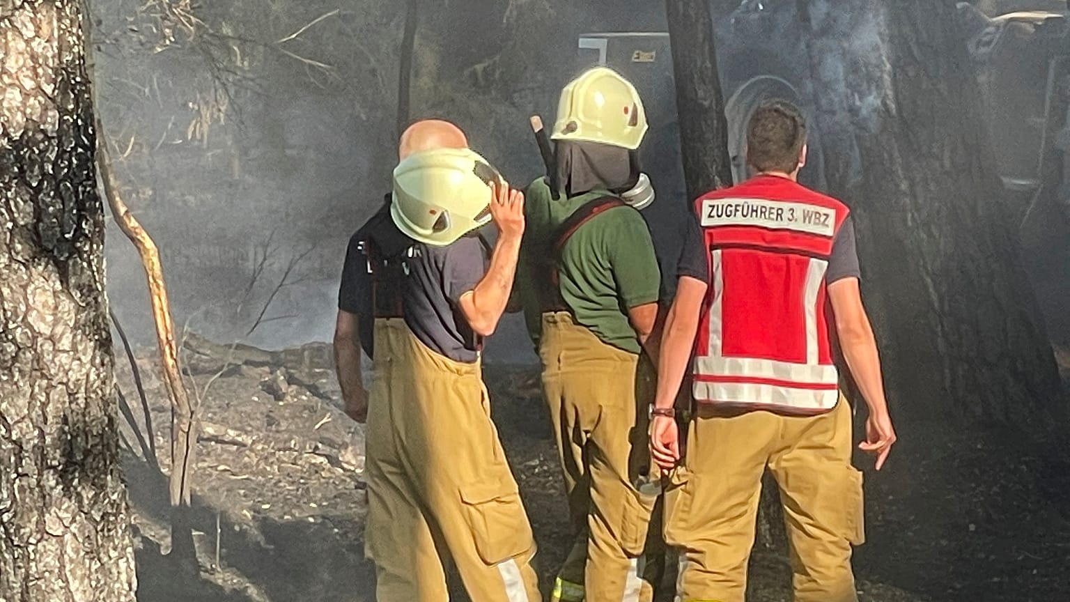 Brandbekämpfung in Rheinsberg (Aufnahme von 23. Juni 22)