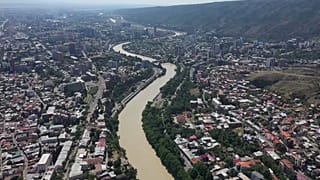 По данным ВОЗ и ЮНИСЕФ, треть жителей Грузии не имеют доступа к чистой питьевой воде