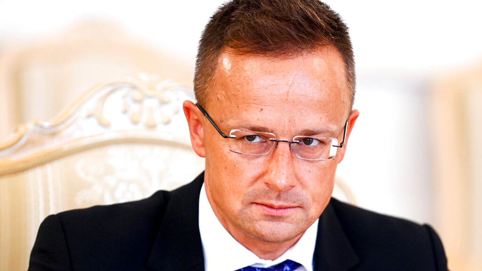 Döntöttek az uniós miniszterek - a magyar tiltakozás ellenére is 15 százalékos csökkentés jön