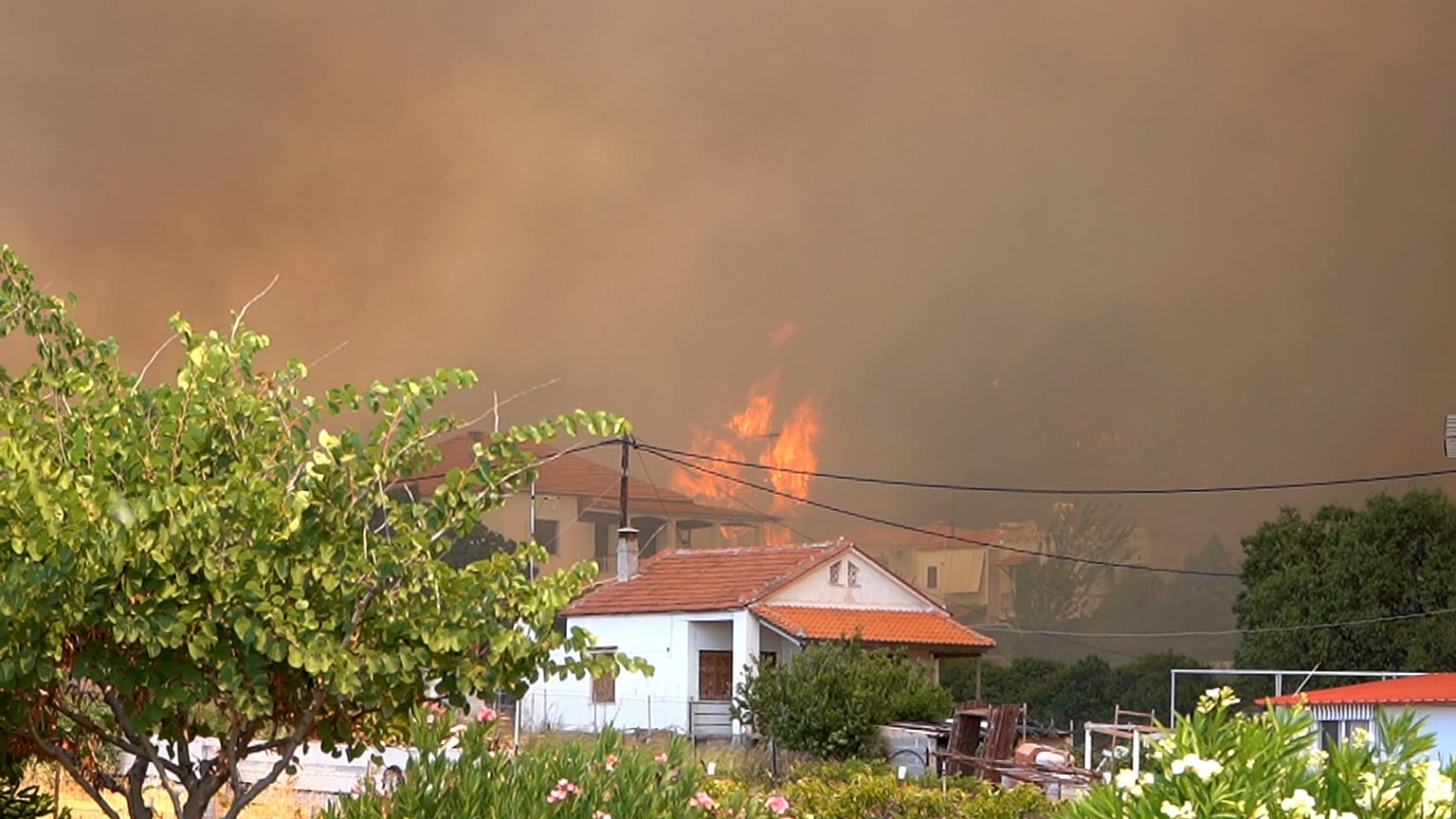 Φωτογραφία αρχείου από τη φωτιά στα Βατερά Μυτιλήνης 