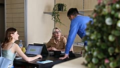 Olga aus der Ukraine arbeitet jetzt in Spanien