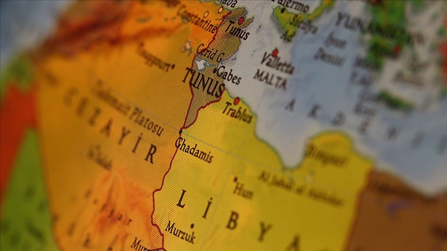 Cezayir Libya sınırı