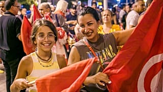 Celebran la victoria del sí en el referéndum, Túnez 27/7/2022