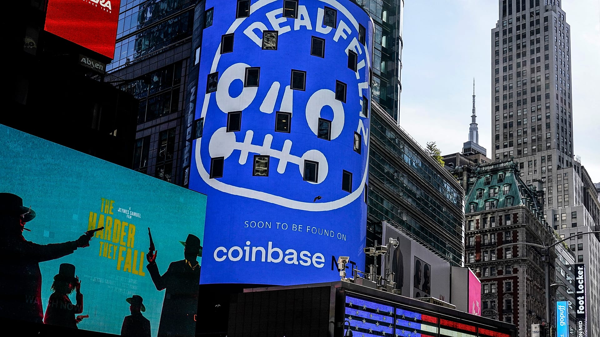 Coinbase shares drop again as investigation looms over the crypto ...