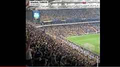 Verlieren ist nicht einfach: Fans von Fehnerbahçe singen ein Loblied auf Putin als die Mannschaft von Dynamo Kyiv sie aus der Qualifikation wirft.