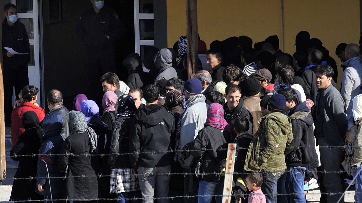 Παράνομοι μετανάστες στο Φυλάκιο Έβρου (φωτό αρχείου)