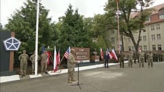 Ceremonia de inauguración del cuartel general del 5° Cuerpo del Ejercito de EEUU en Poznan, Polonia