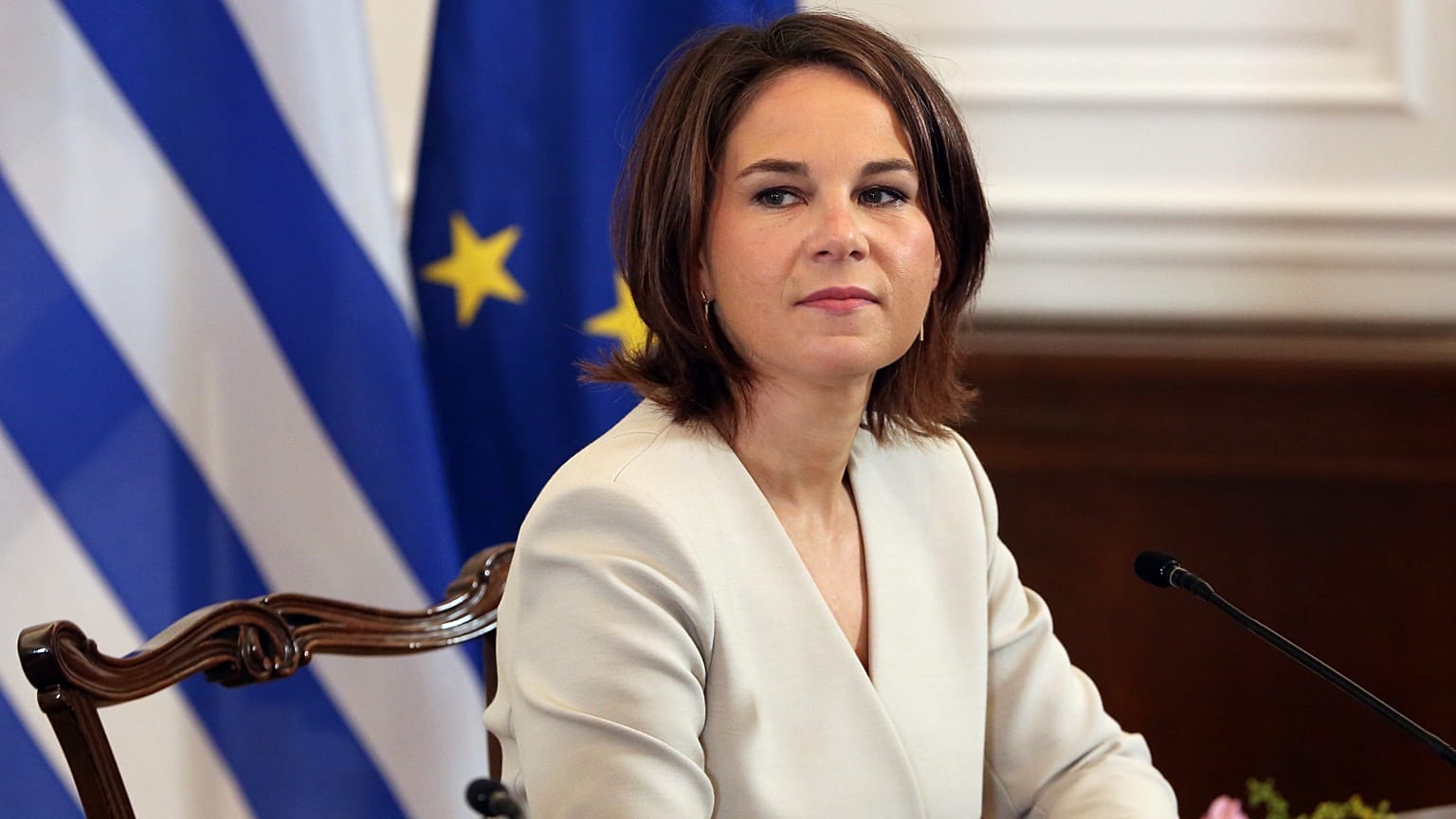 Η Υπουργός Εξωτερικών της Γερμανίας κατά την πρόσφατη επίσκεψή της στη χώρα μας (φωτογραφία αρχείου)